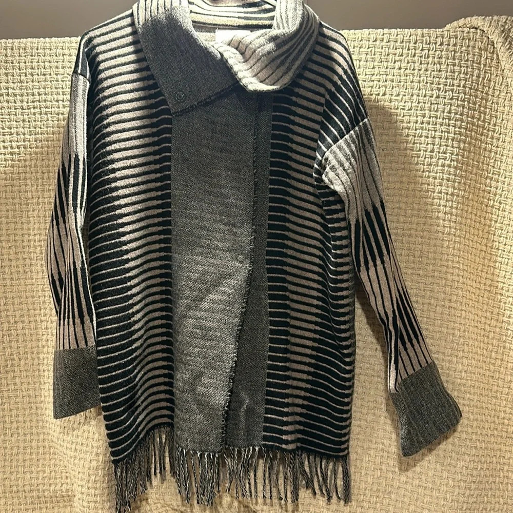 Patrizia Pepe sweater or coat size 42